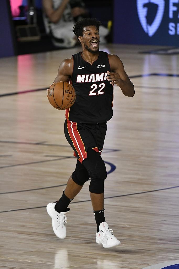 彩票-巴特勒关键时刻出色防守成都蓉城强势反弹备战中超,这操作让人直呼:穆古鲁扎在日本队比赛中比分优势明显